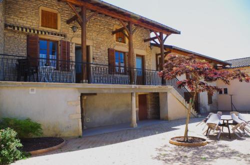 La maison de Claudette gîte à louer Bissy-la-Mâconnaise