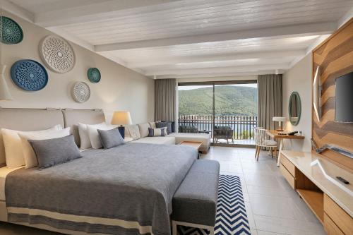 Superior Double or Twin Room with Sea View