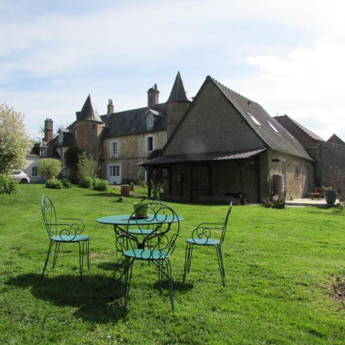 Фасада на хотела, Gîte manoir Les Camps Greslins (Gite manoir Les Camps Greslins) in Samer