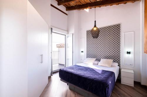 Spacious Penthouse with Massive Terrace, Valencia (photo 4)