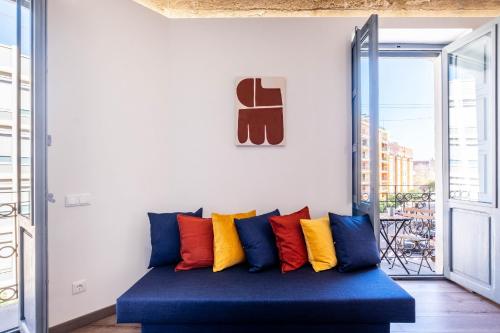 Well Lit and Creatively Designed Apartment, Valencia (photo 8)