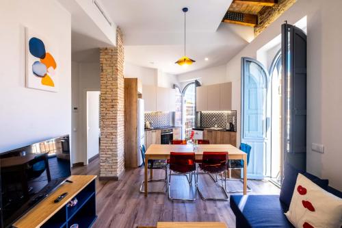 BrightHouse with Warm and Friendly Vibes, Valencia (photo 2)