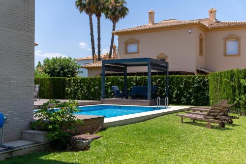 Apartamentos y Villas Oliva Nova Golf Resort - image 5