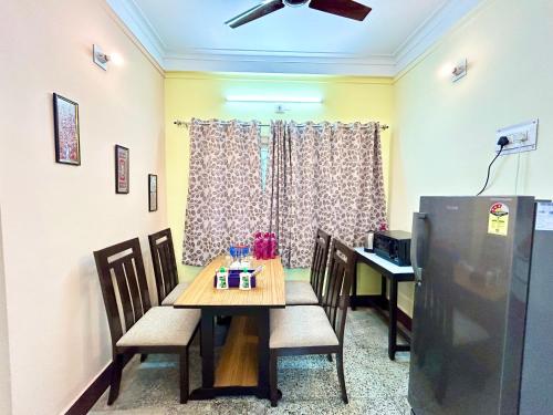 Classic 2BHK Serviced Apartment beside Jadavpur University