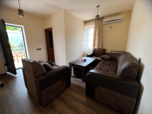 Arman Bed and Breakfast in Halidzor