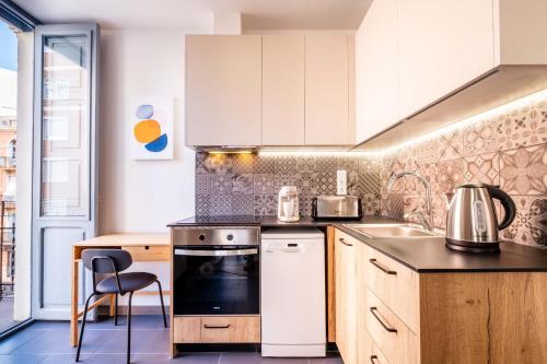 Amazing Apartment with aFun and Friendly Atmosphere, Valencia (photo 9)