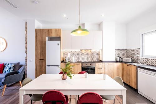 Spacious Apartment with Great Views, Valencia (photo 8)