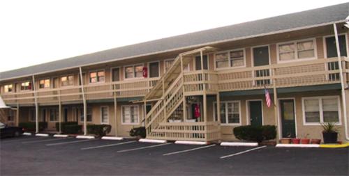 Accommodation in Riverhead