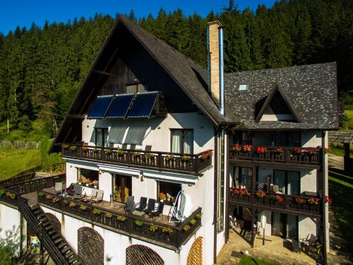 Bucovina Lodge Pension, Frumosu
