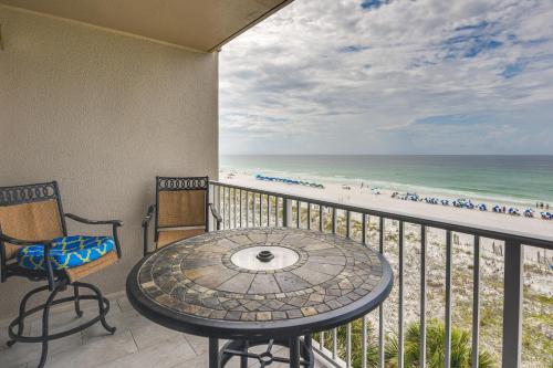Fort Walton Beach Rental with Pool and Hot Tub Access