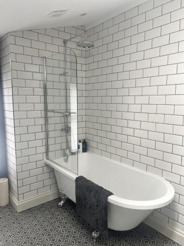 Koupelna, River View in Keynsham East