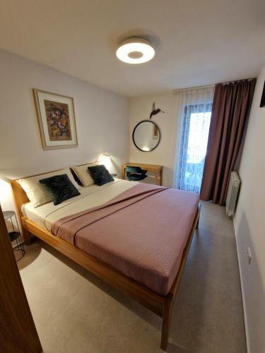 Two-Bedroom Apartment with Balcony image 5