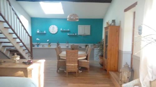 Chambre d'hôtes Les Nénuphars (Chambre d'hotes Les Nenuphars) in Saint-Martin-les-Melle