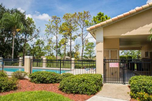 Dennis Southern Dunes Vacation Home