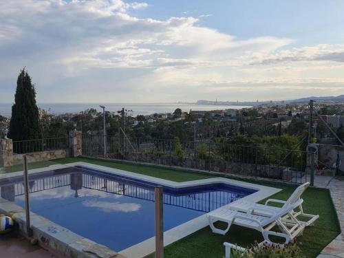 Casa con gran jardín y unas preciosas vistas