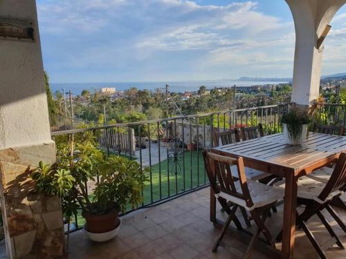 Casa con gran jardín y unas preciosas vistas