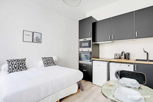 Cosy studio in the heart of Belleville 2