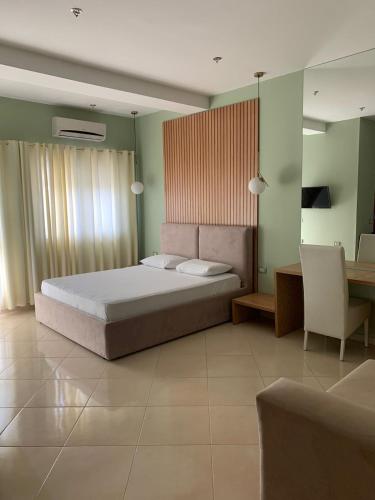 Hotel Kaloshi - image 5