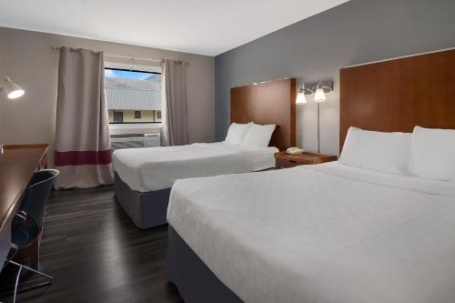 Canadas Best Value Inn & Suites Kamloops