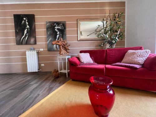 Superior One-Bedroom Apartment