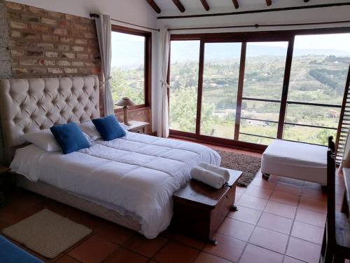 casa colores de la montaña - image 2