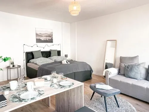 Zentrales Apartment mit TV, Küche und Mikrowelle in Chemnitz, Deutschland