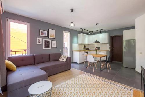Industrial Look Apartment Top Centre + Free Parking, Sofia (Foto 6)
