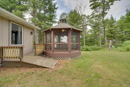 Lakefront Chetek Haven Dock, Screened Gazebo