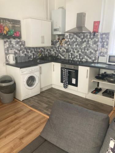 3 Bed town house Near Ryde Sea Front @ One Church Lane in Nordvästra Ryde