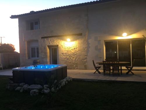 Gîte avec spa privatif à 500m de MARGAUX - Location saisonnière - Soussans