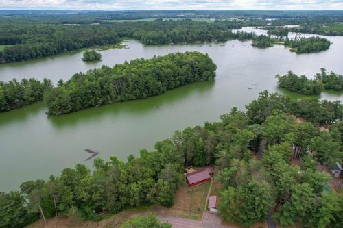 Beautiful Chetek Home with Prairie Lake Access!