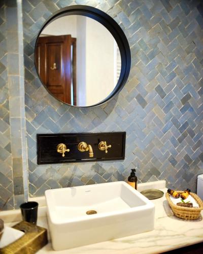 Kensington Suite image 7