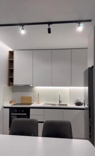 Konyha, EME APARTMENTS - Kompleksi San Pietro, Gjiri i Lalzit in Plazhi San Pietro