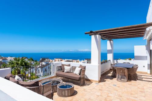 Two-Bedroom Suite with Sea View