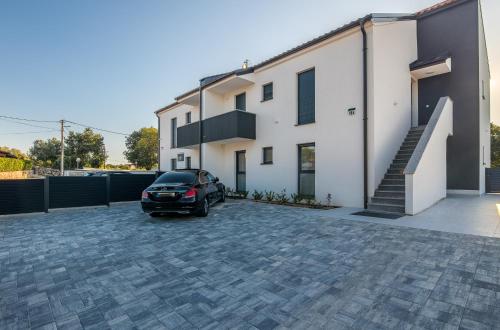 Apartment Aurora Island Krk Malinska in สเวติ อีแวน