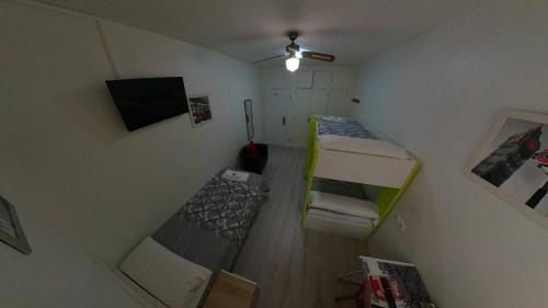 Pensión Pamplonabeds - image 3