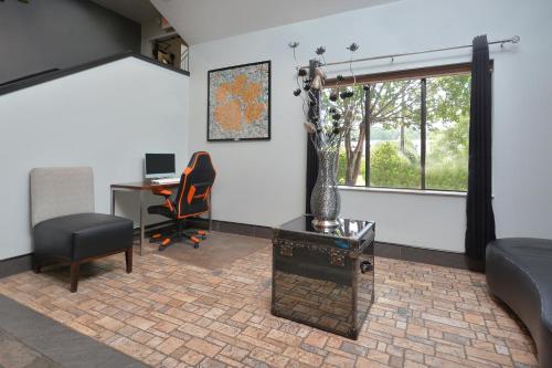 Inn at Clemson Inn at Clemson