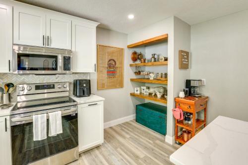 Vero Beach Vacation Rental Pool and Putting Green! in Vero Beach, USA