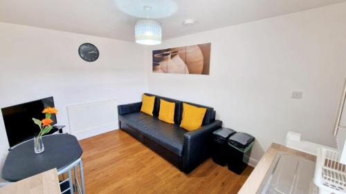 JPL Apartment