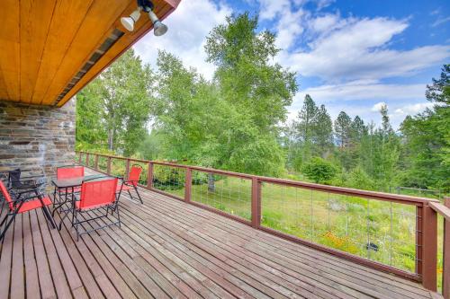 12 Mi to Schweitzer Spacious Home with Deck!