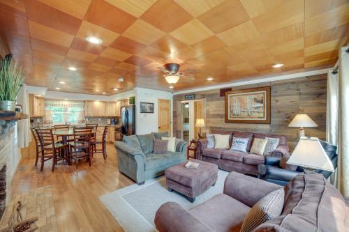 Waterfront Monticello Home w/ Fire Pit & Deck! in Monticello (IN)