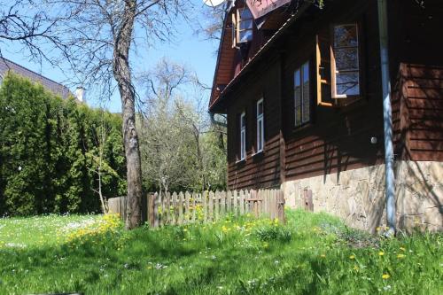 Dřevěnice u Azzyho Dřevěnice u Azzyho