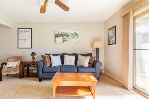 SKIING, HIKING, VILLAGE OF EVILLE MTN ESCAPE in Ellicottville, USA
