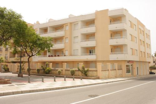 Apartamentos Turísticos Fercomar - image 6