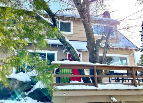 Beautiful Lake View House for rent! thumb 4