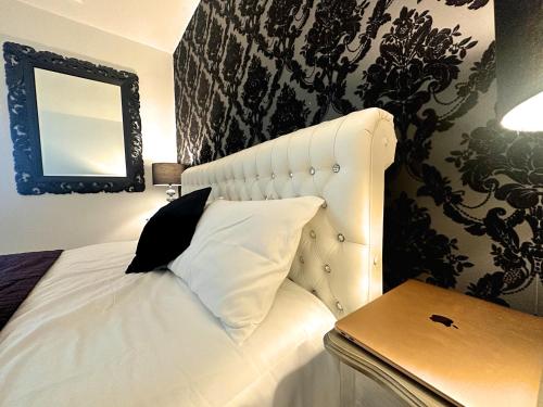 Luxury Apartment in Birmingham City Centre - image 4