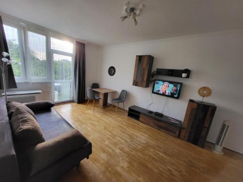 บริการและสิ่งอำนวยความสะดวก, PEARL Apartman in เซสตาเคิร์ต
