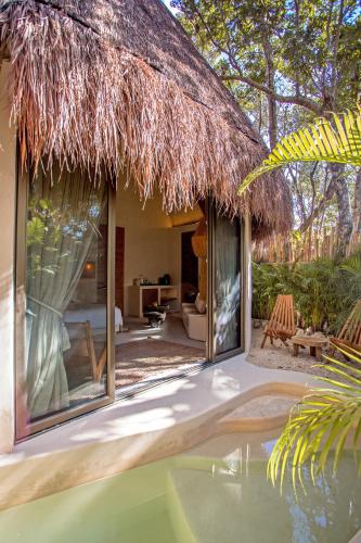 479338754 Hotel Muaré