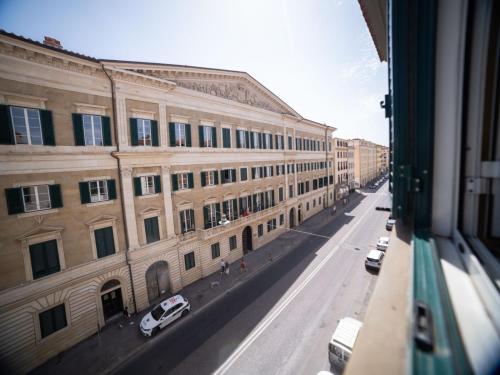 Alrededores, Aicha House in Livorno