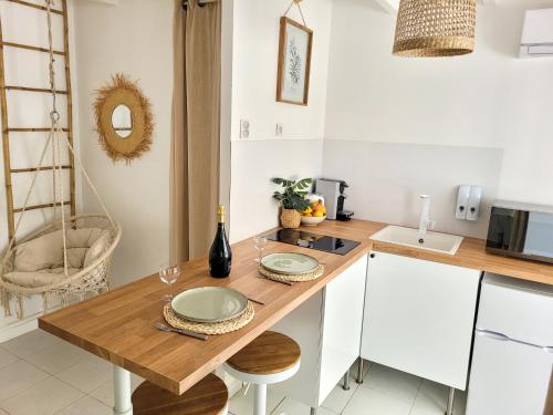 Facilities, Studio double climatise avec terrasse - Proche Tram & Centre near Le Pascalou